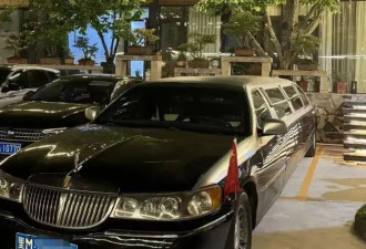 9米长林肯车堵瘫“皖南川藏线”，网友：可坑苦了我