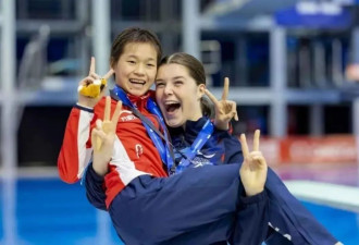 她一次次输给中国天才少女,却成了她们"英国闺蜜"