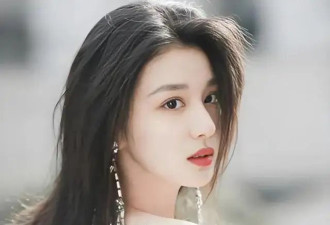 “小刘亦菲”王楚然绝美写真！雪肤玉貌身材火辣