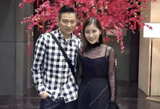 刘德华与36岁小姨子合影曝光，女方穿黑色透视裙尽显成熟美，颜值不输朱丽蒨