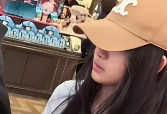 小S搬出自家豪宅与母亲同住，小玥儿生日S家无人送祝福