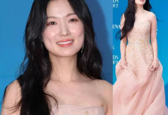 韩国百想大奖红毯：裴秀智好美，44岁张娜拉显年轻