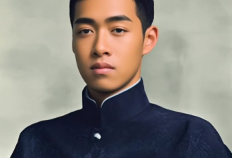 他的遗书被劫，劫匪看完后跪地痛哭，奉还财物