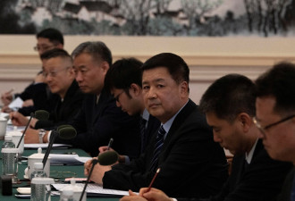 美中谈判破冰谁先开口？川普对北京说法嗤之以鼻