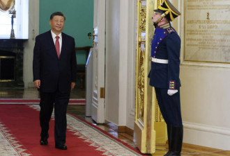 普京投桃报李 习近平在克里姆林宫何其荣耀