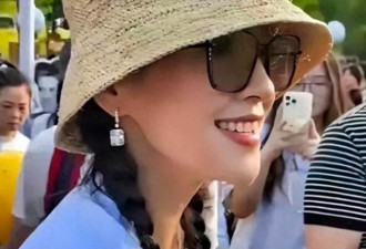 章子怡带娃出街 4岁儿子正脸照曝光