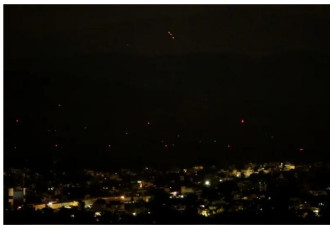 停火仅数小时 喀什米尔多地爆炸停电 印度气坏