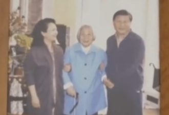 小粉红抵制母亲节 官媒却发习近平母子合影