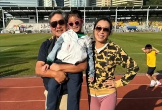 TVB御用宫女逆袭成百亿阔太 嫁大25岁富豪...