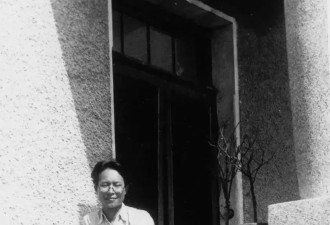 生前曾被封杀，死后迅速封神