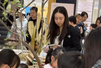 17岁森碟素颜被偶遇，暴风抽高腿长逆天
