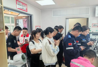 山东一28岁“准新郎”食物中毒后去世，志愿者...