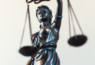 安省男子强迫妻子与自己和他人同时发生性关系被判刑