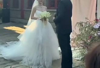 汪小菲婚礼现场宣誓，连喊两声“我愿意”