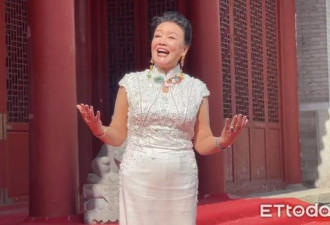 张兰这样现身汪小菲二婚婚礼 大喊开心
