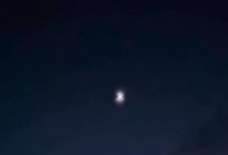 新疆上空“不明飞行物”是啥？当地气象局、科普博主揭秘