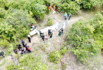 偷吃毒枭的女人！知名DJ遭“行刑式枪决” 弃尸荒野屋