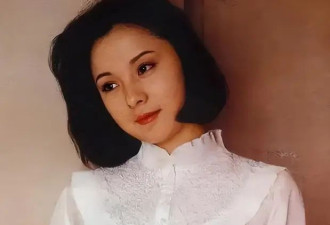结婚23年她的内衣都是丈夫洗，在丈夫入狱后，她为夫还债三千万
