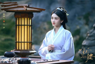 考古|宋祖儿《折腰》《无忧渡》两连爆！从童星到顶流花，她沉寂两年后直接飞升！