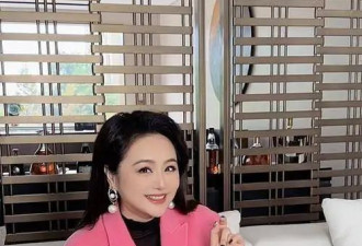 51岁曹颖现状：带货两年成交额超5亿，身患癌症时，儿子成了心病