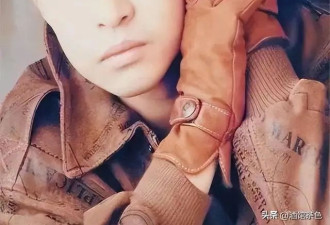 64岁郑智化现状：出行全靠轮椅，妻子对他不离不弃，26岁女儿好美