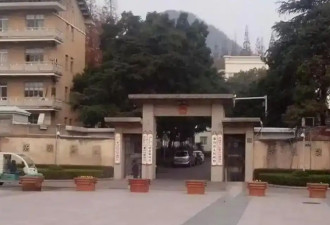 百强县政府大院太“寒碜”，打了穷县大基建的脸
