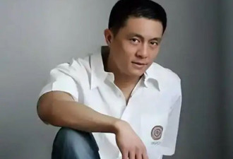 老戏骨常戎现状：62岁肌肉发达，热衷下厨，45岁妻子风韵犹存