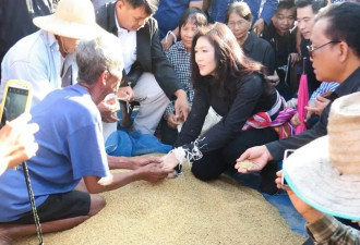 英拉被罚100亿泰铢后打破沉默，侄女总理公开力挺姑姑