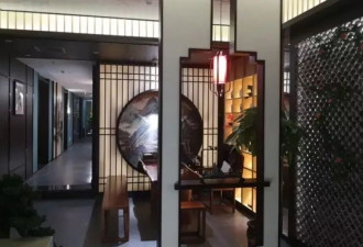 家中2亿现金 祖坟3公斤金砖 足浴店老板被指受贿中转