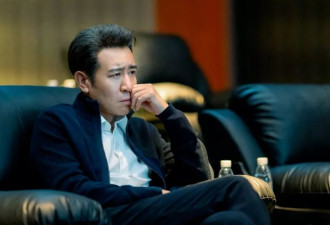 情绪劳动，累惨“低能耗”青年
