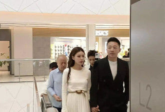 汪小菲和马筱梅到安徽度蜜月，排队买烧饼