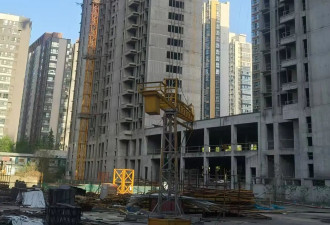 中石油下属公司组织团购房烂尾：逾期9年仍未交房
