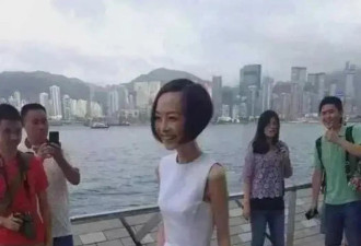 54岁鲁豫新加坡素颜看演唱会 胖了后气质变好了