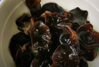 5种食物以为能吃 实则可能“有毒”