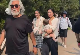 74岁张纪中当街黑脸训斥杜星霖，宠妻人设翻车...