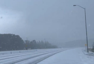 再度入夏失败！加拿大一小镇五月底大冰雹如暴雪