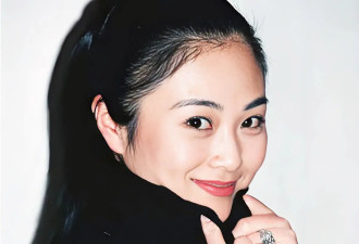 她是知名编剧,是韩美林的第四任妻子,54岁再做妈