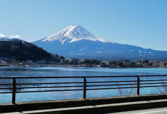 日教授警告：富士山进入“喷发待命”状态...