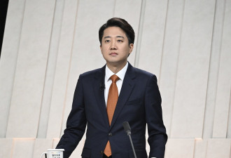 震惊：总统辩论竟扯到“女性私处”…全民讨伐
