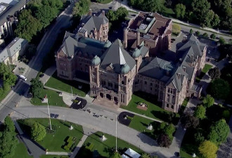 安省省长省议员给自己加薪！涨幅35%，涨$41000！重启养老金！