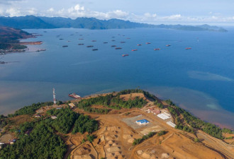 印尼一石灰石采石场坍塌至少13人遇难