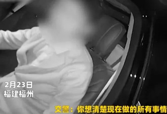 师傅被查酒驾，当场“吨吨吨”一瓶白酒