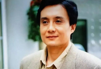 他曾被谢霆锋打成重伤，如今街头卖卤肉为生