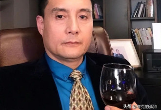 曾被谢霆锋打成重伤，发妻6次流产绝情离开，如今街头卖卤肉为生