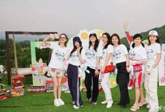杜华晒出40+女星同框照！章子怡素颜认不出