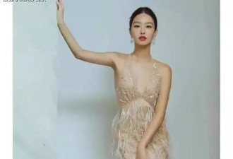 杨采钰孕肚照刷屏，穿健身裤秀逆天腰臀比
