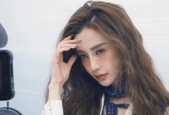 杨颖被嘲步叶珂后尘，给牛杂站台为商品带货，放低身段寻求出路
