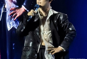 下跪道歉也没用？小沈阳演唱会翻车，观众：这钱花得比KTV还冤