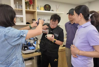 老年大学咖啡课爆火，上海爷叔阿姨秒抢空