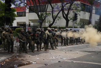 白宫高官痛斥“这是叛乱”